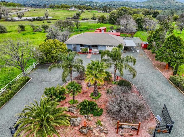 5557 Everglade Trl, Browns Valley, CA 95918