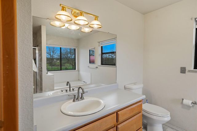 5557 Everglade Trl, Browns Valley, CA 95918