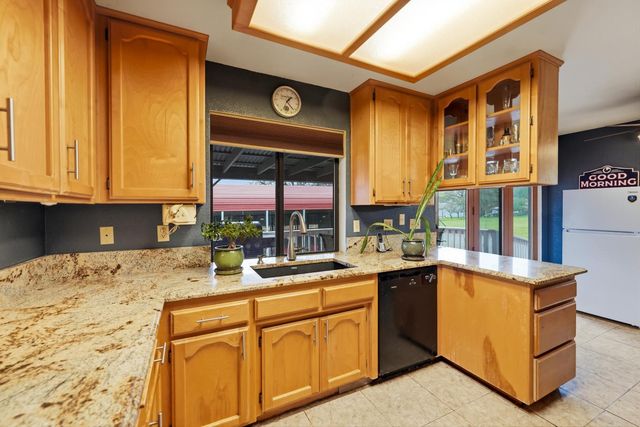 5557 Everglade Trl, Browns Valley, CA 95918