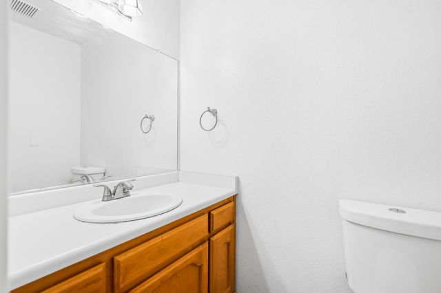 5557 Everglade Trl, Browns Valley, CA 95918