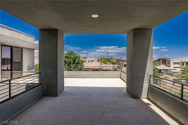 10226 Jade Gardens Drive, Las Vegas, NV 89135