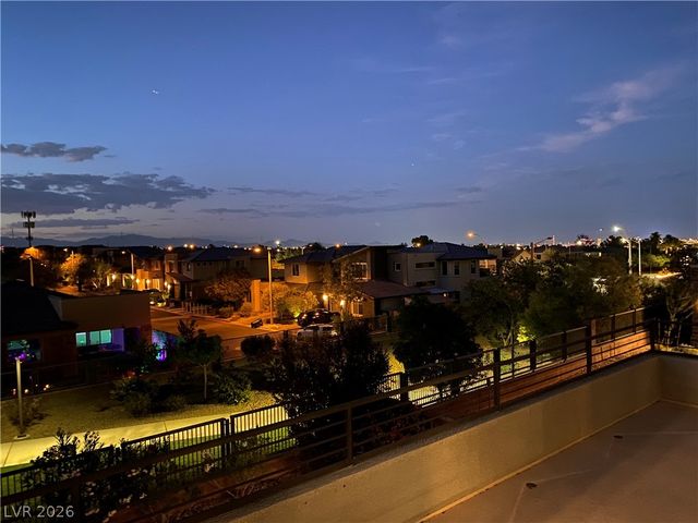 10226 Jade Gardens Drive, Las Vegas, NV 89135