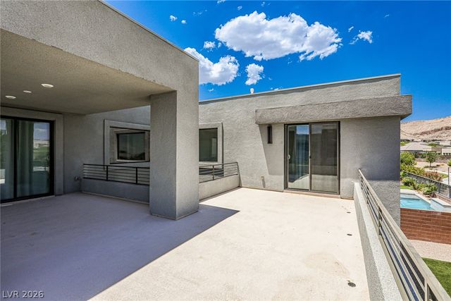 10226 Jade Gardens Drive, Las Vegas, NV 89135