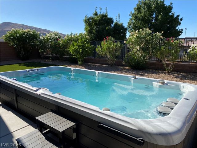 10226 Jade Gardens Drive, Las Vegas, NV 89135