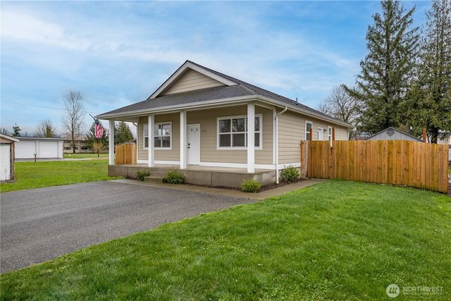 235 Morton Street, Sumas, WA 98295