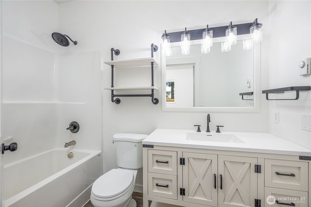 235 Morton Street, Sumas, WA 98295