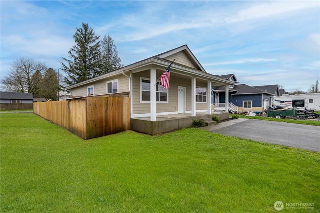 235 Morton Street, Sumas, WA 98295