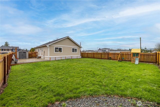 235 Morton Street, Sumas, WA 98295