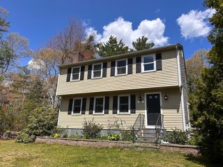21 Dinah's Way, Wareham, MA 02571
