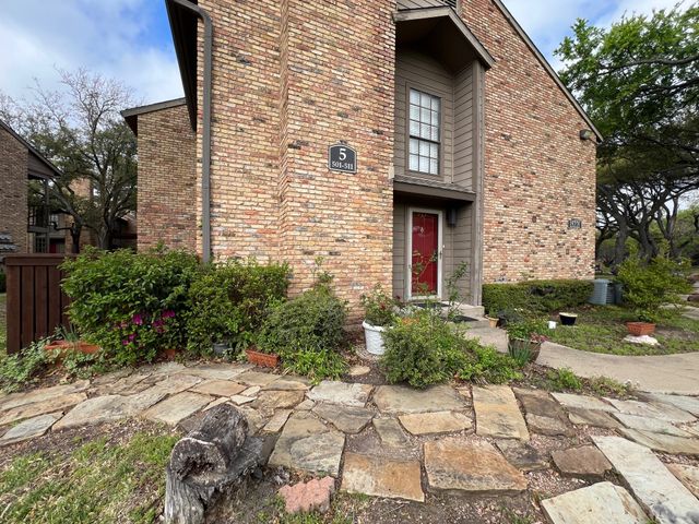 15221 Berry Trail 501, Dallas, TX 75248
