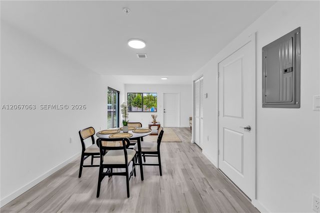 155 NW 160TH ST TH 2, North Miami Beach, FL 33169