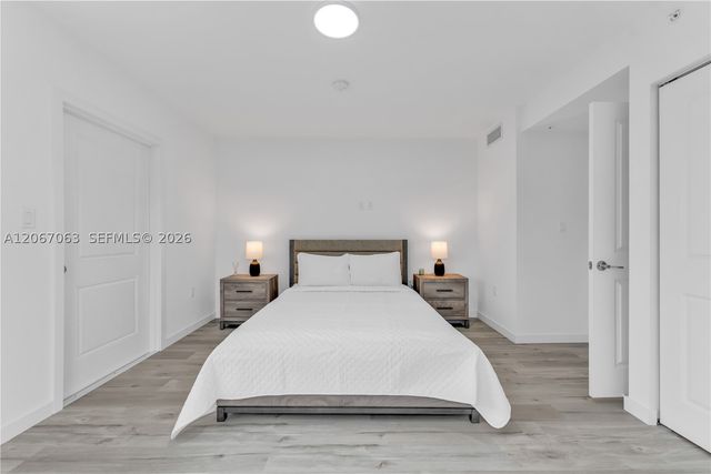 155 NW 160TH ST TH 2, North Miami Beach, FL 33169