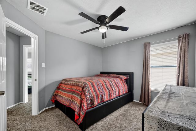 10518 Tenleyton Lane, Houston, TX 77075