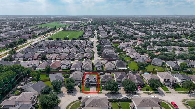 10518 Tenleyton Lane, Houston, TX 77075