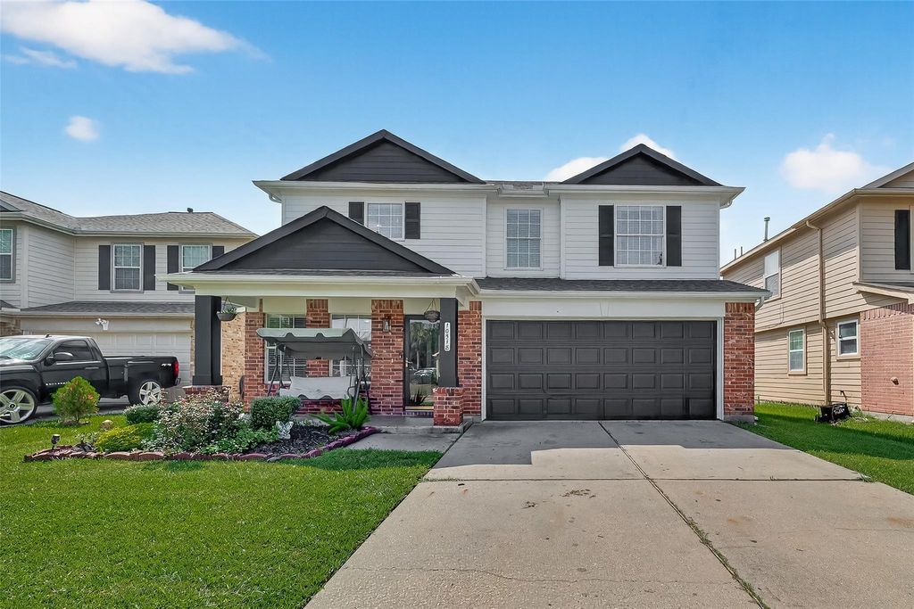 10518 Tenleyton Lane, Houston, TX 77075