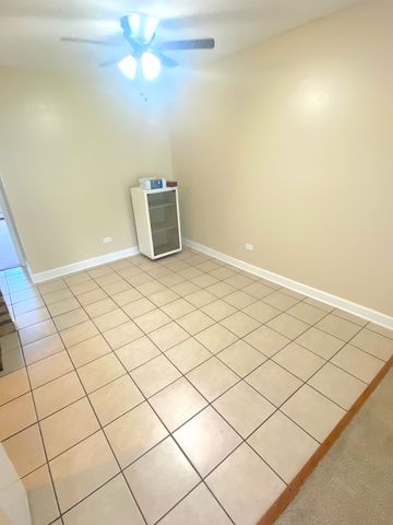 1412 Willow Lane 2, Westmont, IL 60559