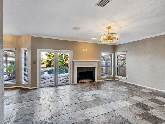 114 Bayou Bend Drive, League City, TX 77573