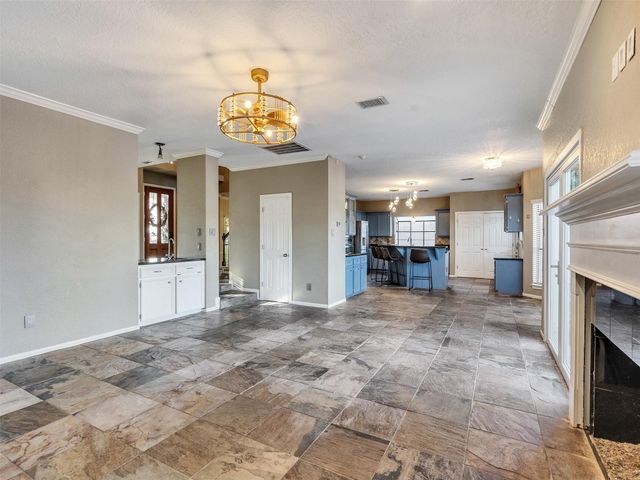 114 Bayou Bend Drive, League City, TX 77573