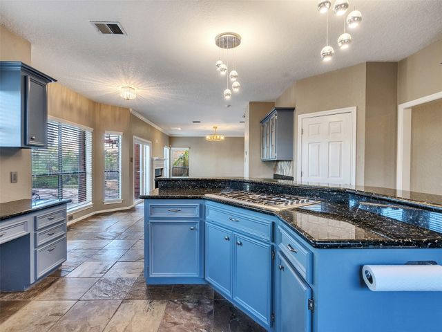 114 Bayou Bend Drive, League City, TX 77573