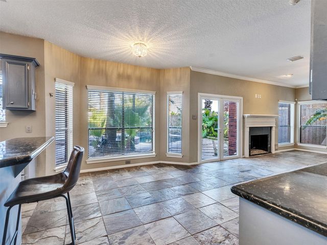 114 Bayou Bend Drive, League City, TX 77573