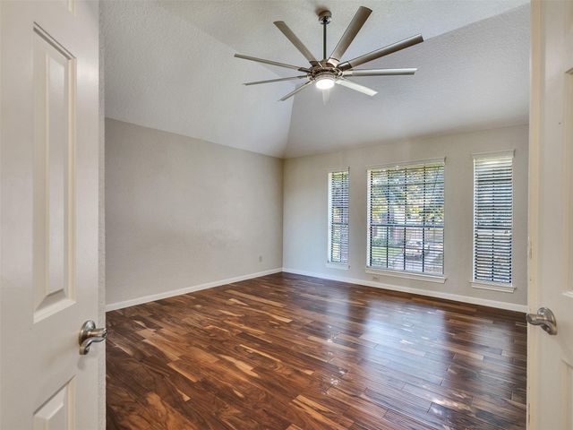 114 Bayou Bend Drive, League City, TX 77573