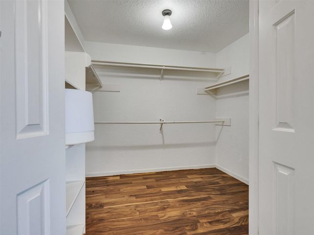 114 Bayou Bend Drive, League City, TX 77573