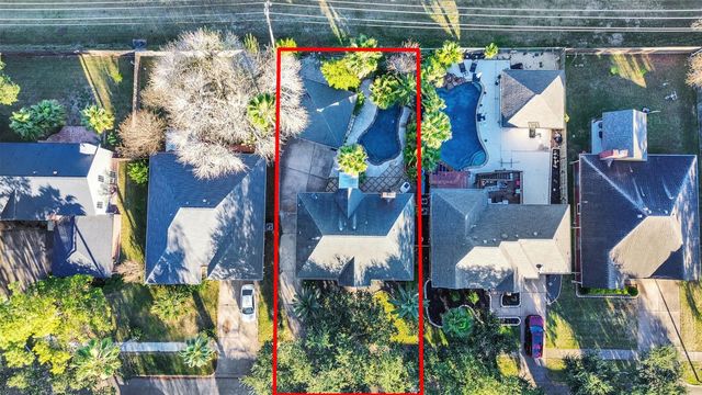 114 Bayou Bend Drive, League City, TX 77573