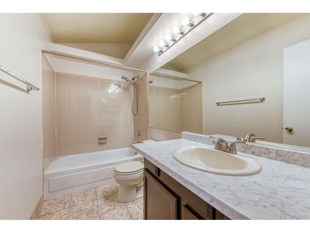 18508 E Whitaker Cir A, Aurora, CO 80015