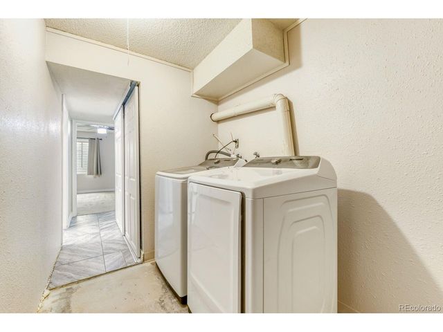 18508 E Whitaker Cir A, Aurora, CO 80015