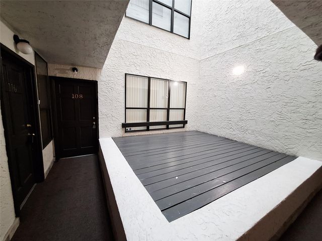 2409 Leon ST 108, Austin, TX 78705