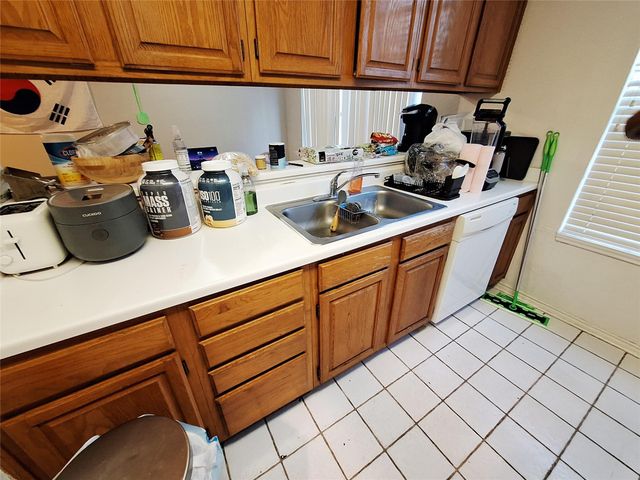 2409 Leon ST 108, Austin, TX 78705