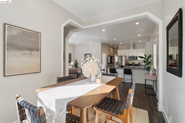 1944 E 20Th St, Oakland, CA 94606