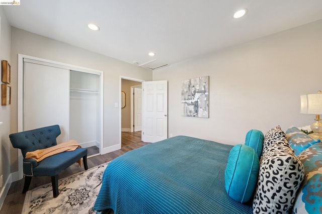 1944 E 20Th St, Oakland, CA 94606