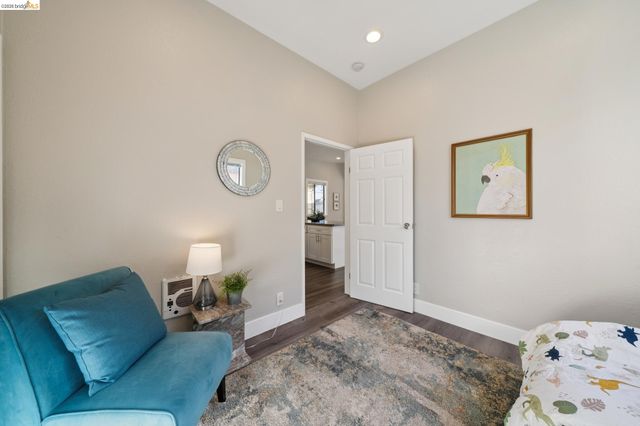1944 E 20Th St, Oakland, CA 94606