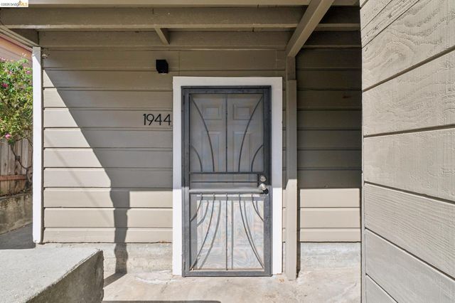 1944 E 20Th St, Oakland, CA 94606