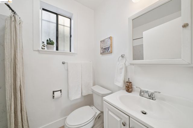 1944 E 20Th St, Oakland, CA 94606