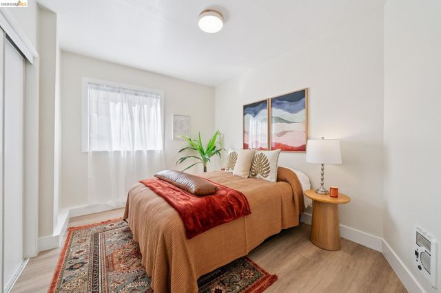 1944 E 20Th St, Oakland, CA 94606