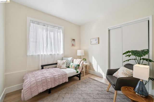 1944 E 20Th St, Oakland, CA 94606