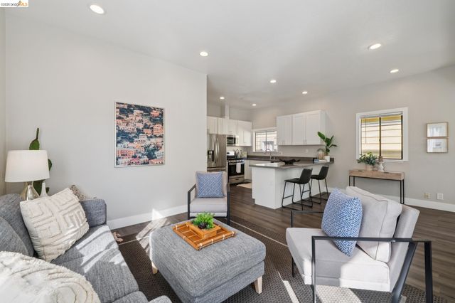 1944 E 20Th St, Oakland, CA 94606