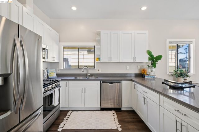 1944 E 20Th St, Oakland, CA 94606