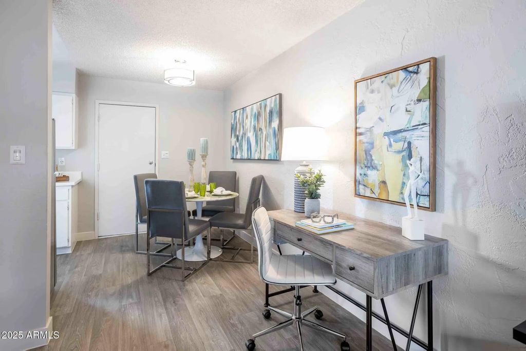 2627 N 45th Avenue 2C, Phoenix, AZ 85035