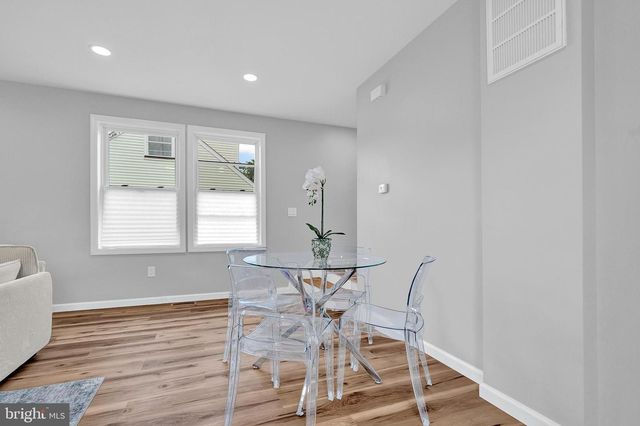 817 PRESIDENT AVE, Lawrence Township, NJ 08648