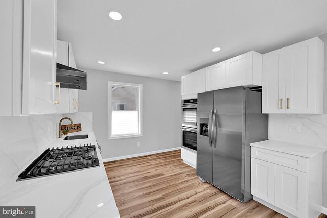 817 PRESIDENT AVE, Lawrence Township, NJ 08648