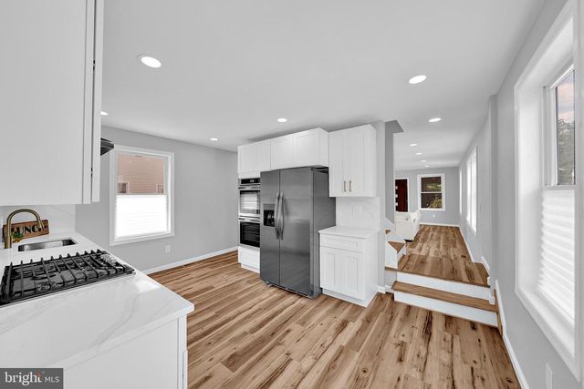817 PRESIDENT AVE, Lawrence Township, NJ 08648