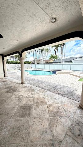 14861 SW 173rd St, Miami, FL 33187