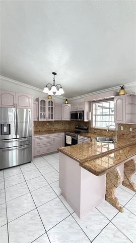 14861 SW 173rd St, Miami, FL 33187