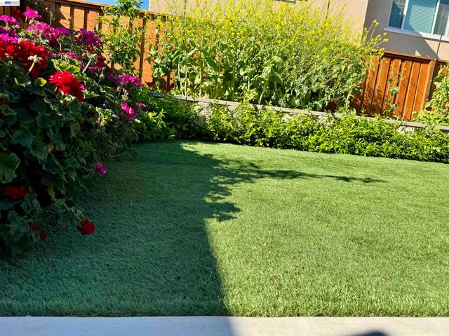 464 Coolcrest Dr, Oakley, CA 94561