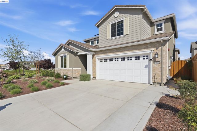 464 Coolcrest Dr, Oakley, CA 94561