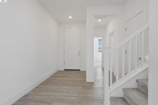 464 Coolcrest Dr, Oakley, CA 94561