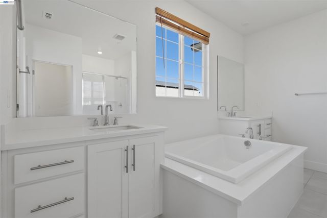 464 Coolcrest Dr, Oakley, CA 94561